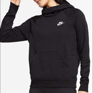 🔥Women’s Nike funnel neck pullover hoodie